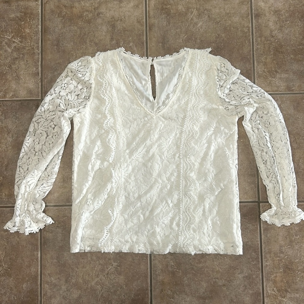 White Lace Long Sleeve V Neck Blouse with Lace Embellishments Size Medium